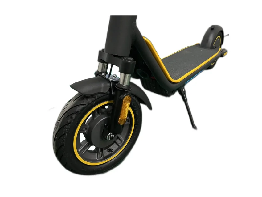 TOMINI H04